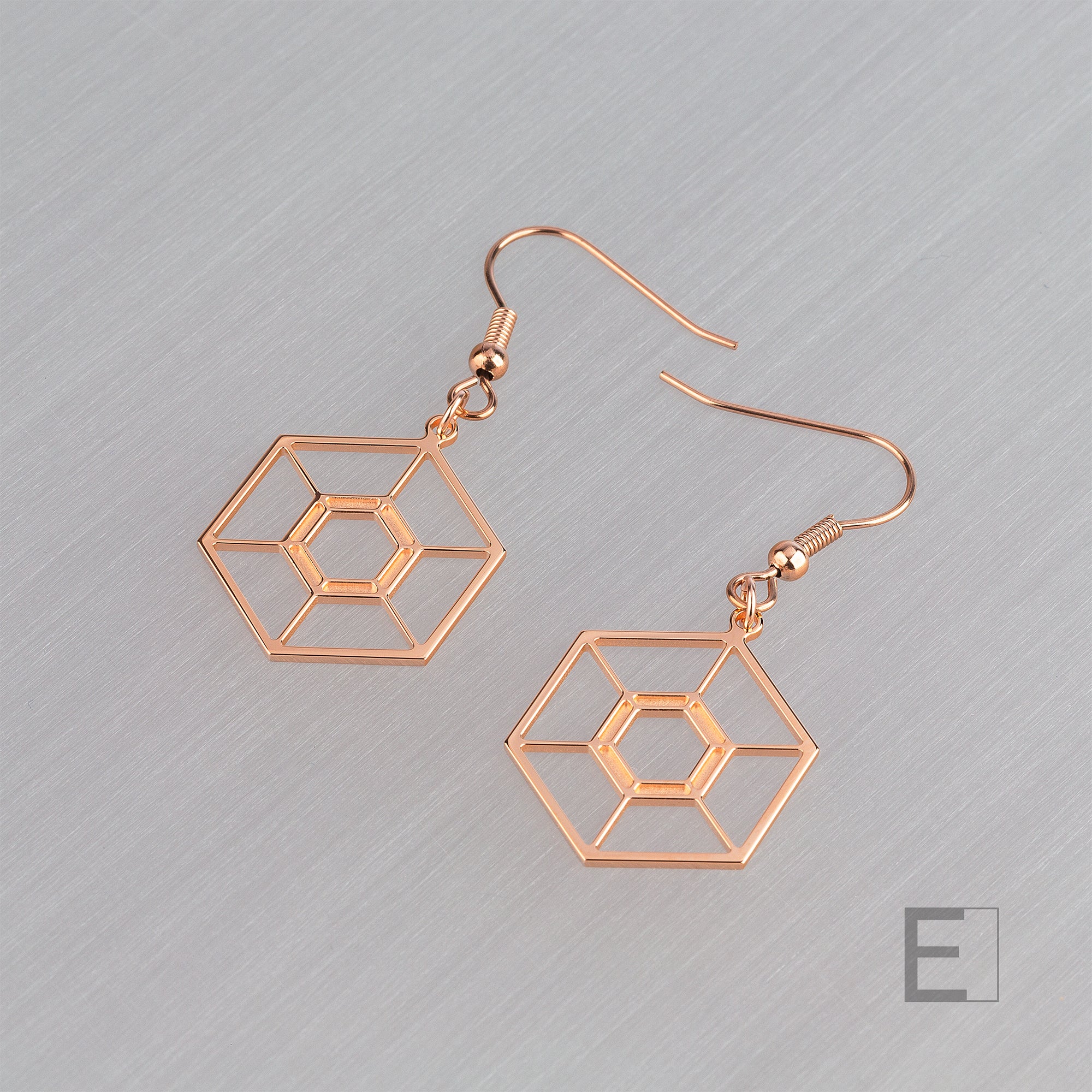 Hexaluna – vue détaillée du bijou artisanal Atelier-Émile