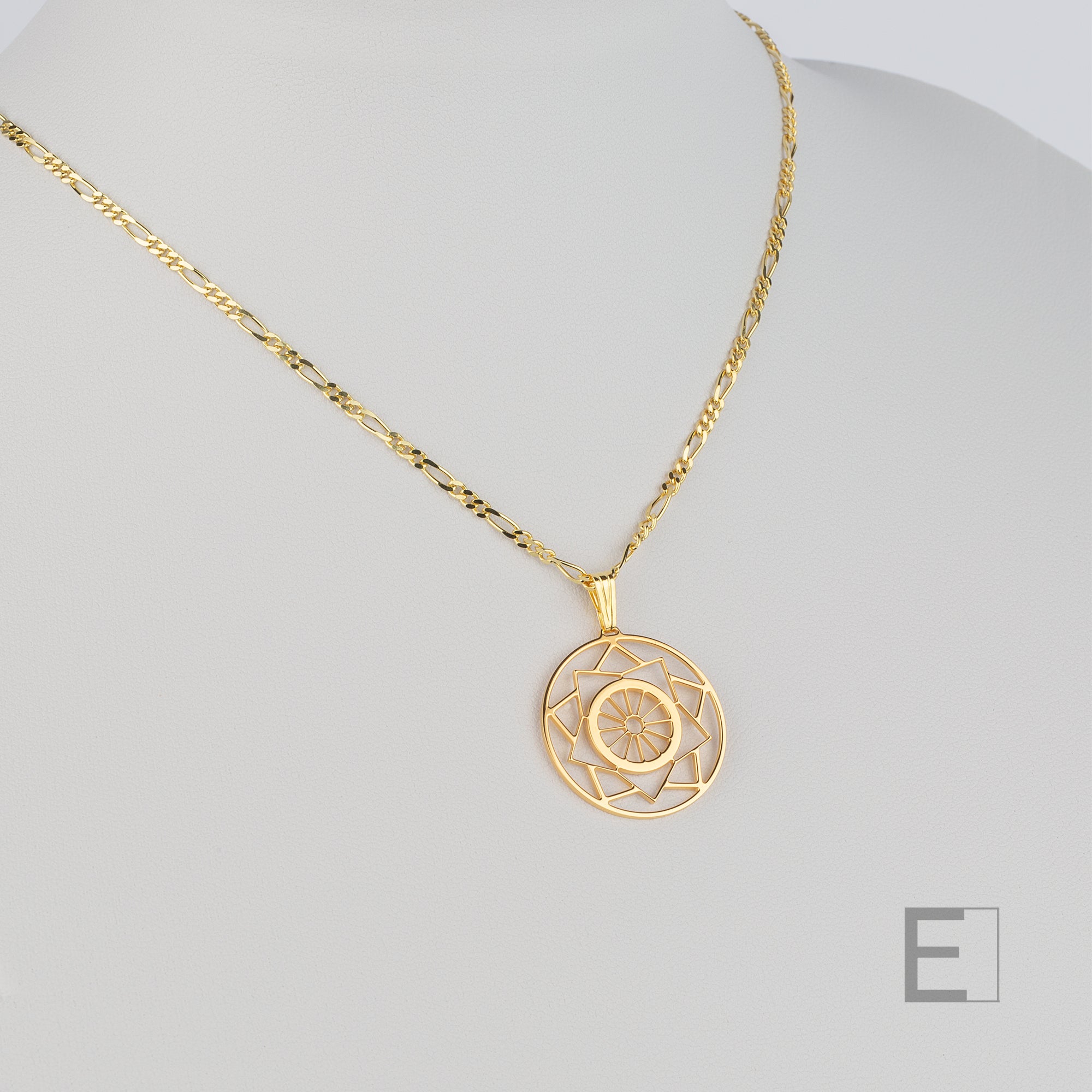 Collier Mandala Gouvernail – vue détaillée du bijou artisanal Atelier-Émile
