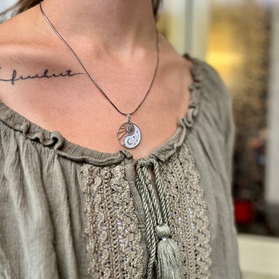 Cosmic Yin Yang Halskette