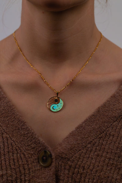 Collier Yin Yang Cosmique / ombre et lueur céleste