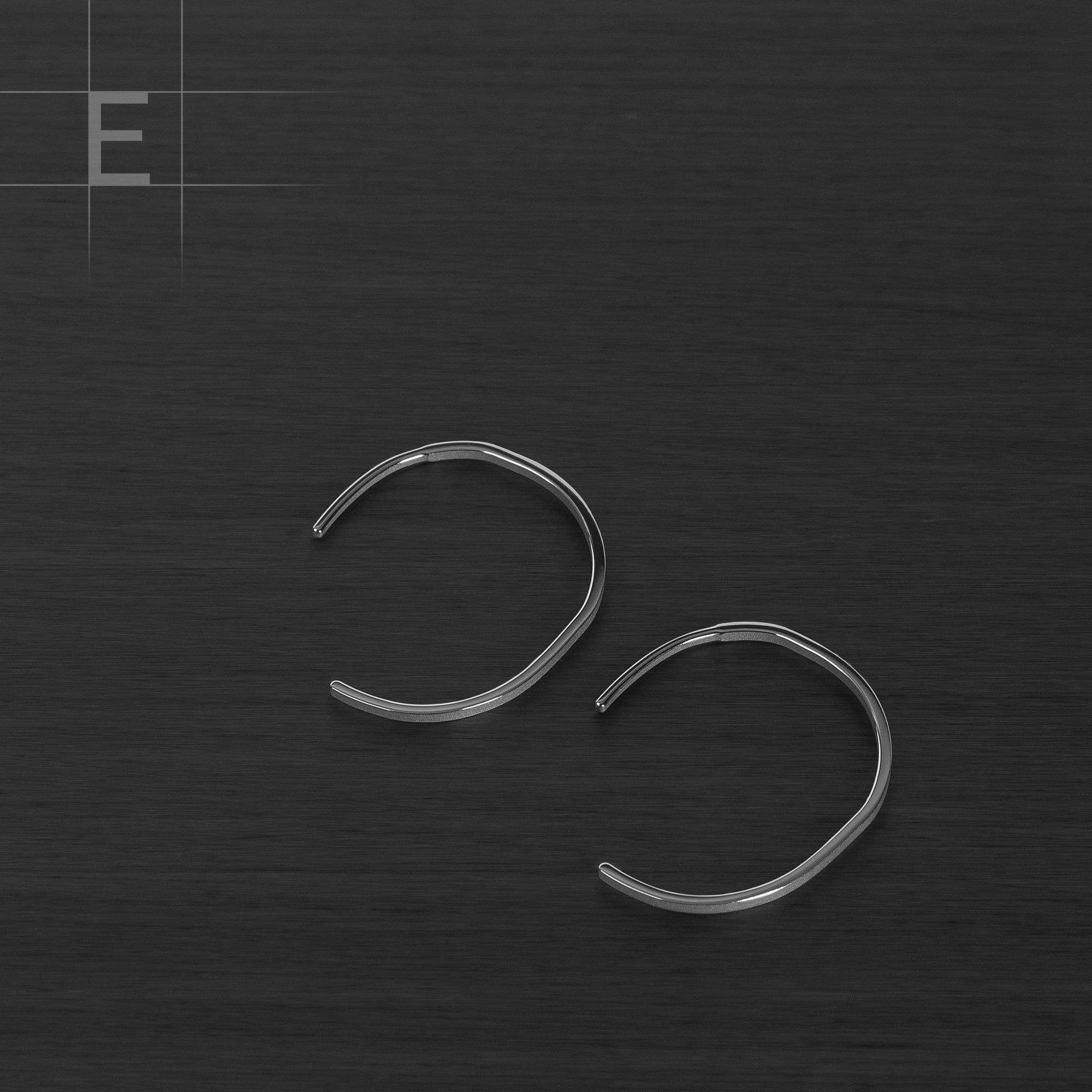 Contemplation II : Passante – vue principale du bijou artisanal Atelier-Émile