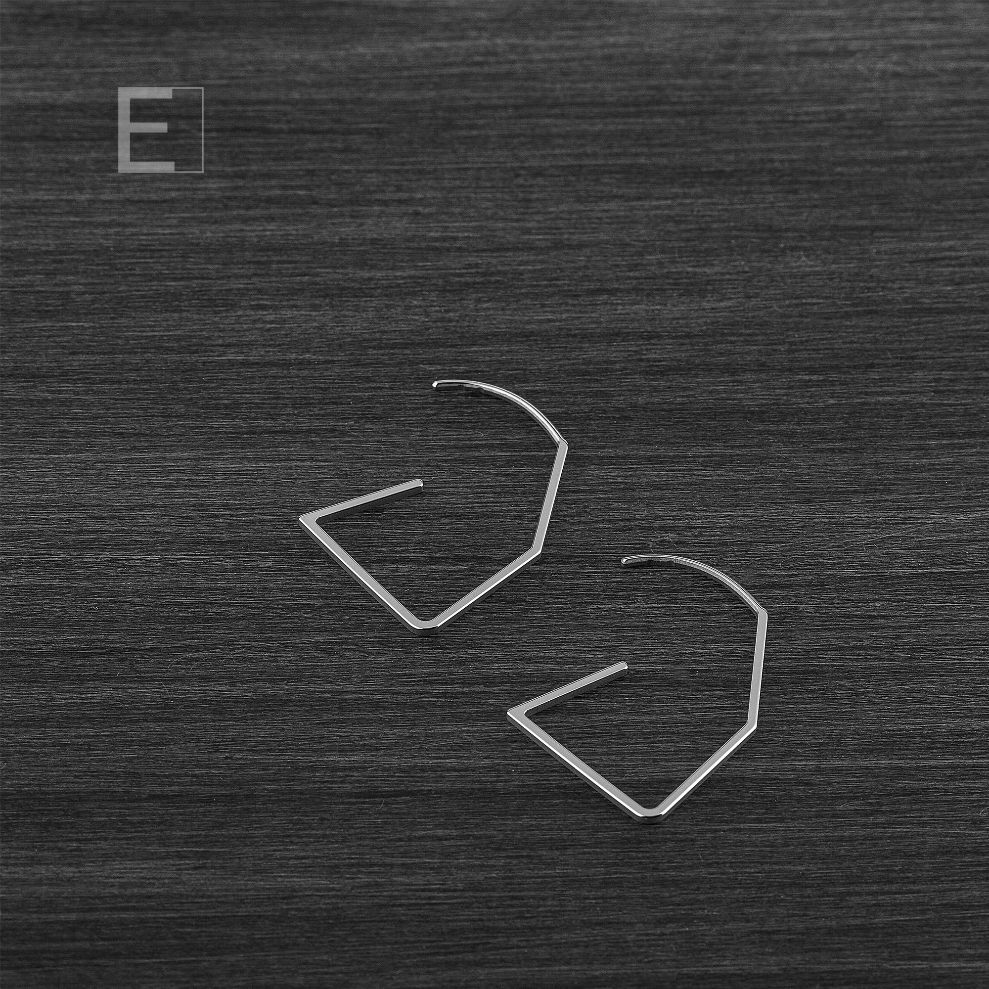 Contemplation-V : B – vue principale du bijou artisanal Atelier-Émile