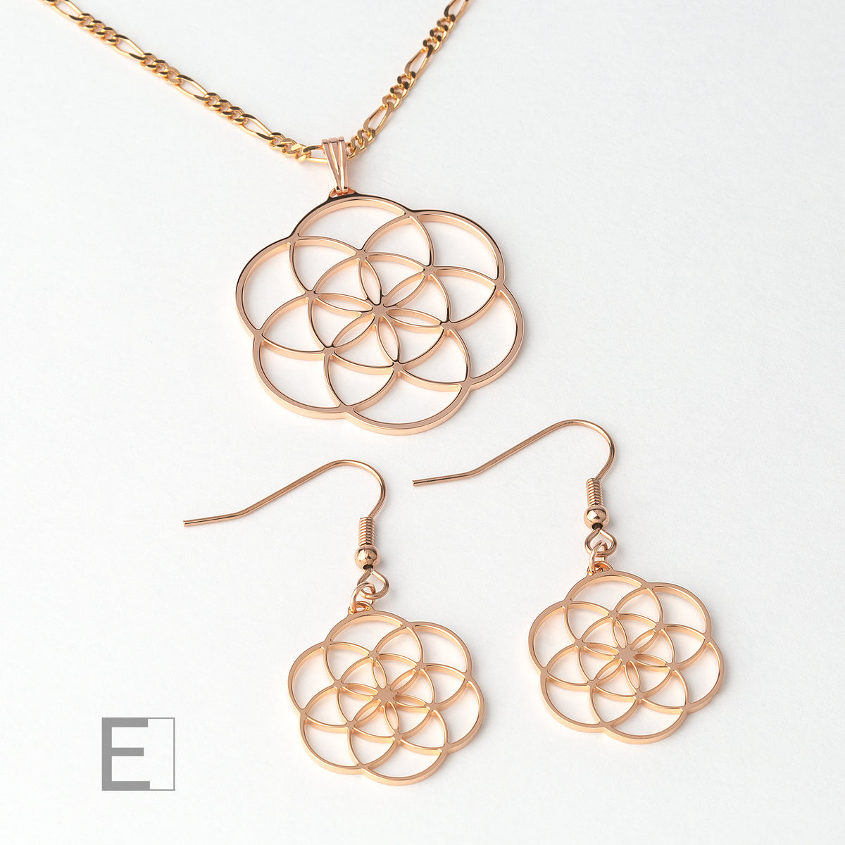 Parure : Graine de Vie en finition or rose, vue de détail 8 – Atelier-Émile