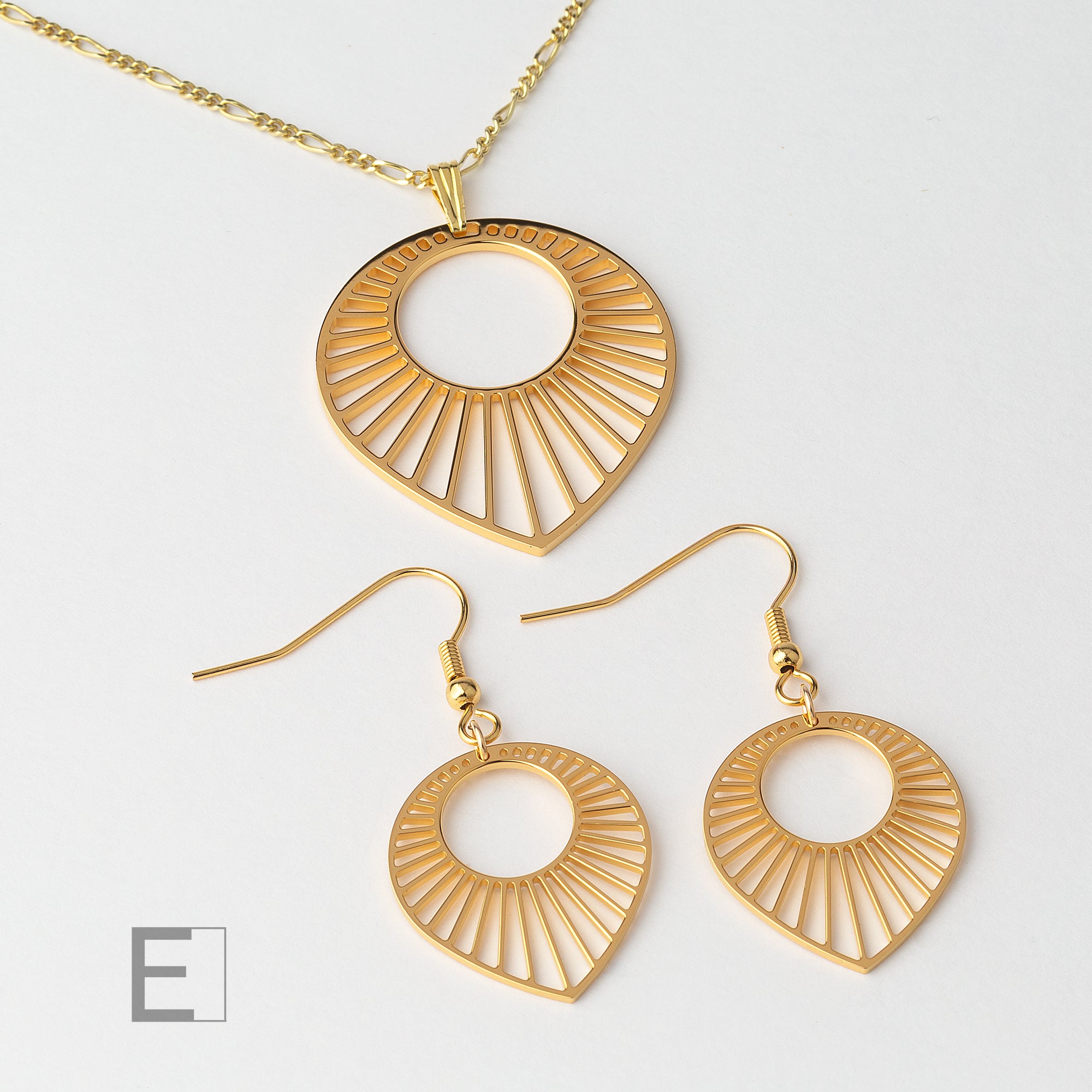 Parure : Soleil – vue détaillée du bijou artisanal Atelier-Émile