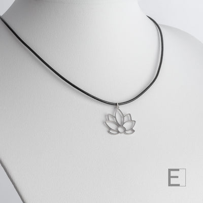 Lotusblüten-Halskette