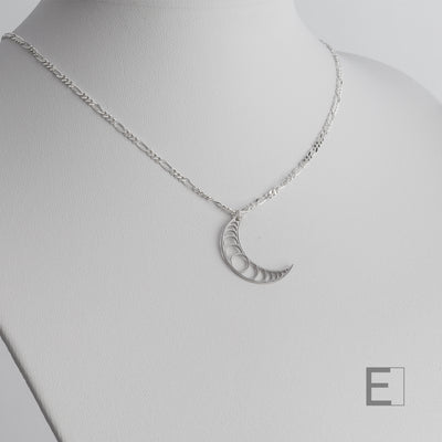 Mond Halskette