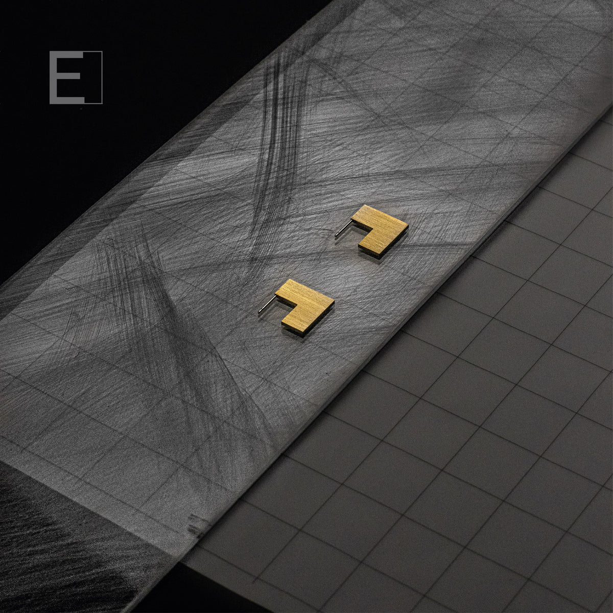 Euclid II Earrings, detail view 4 – Atelier-Émile