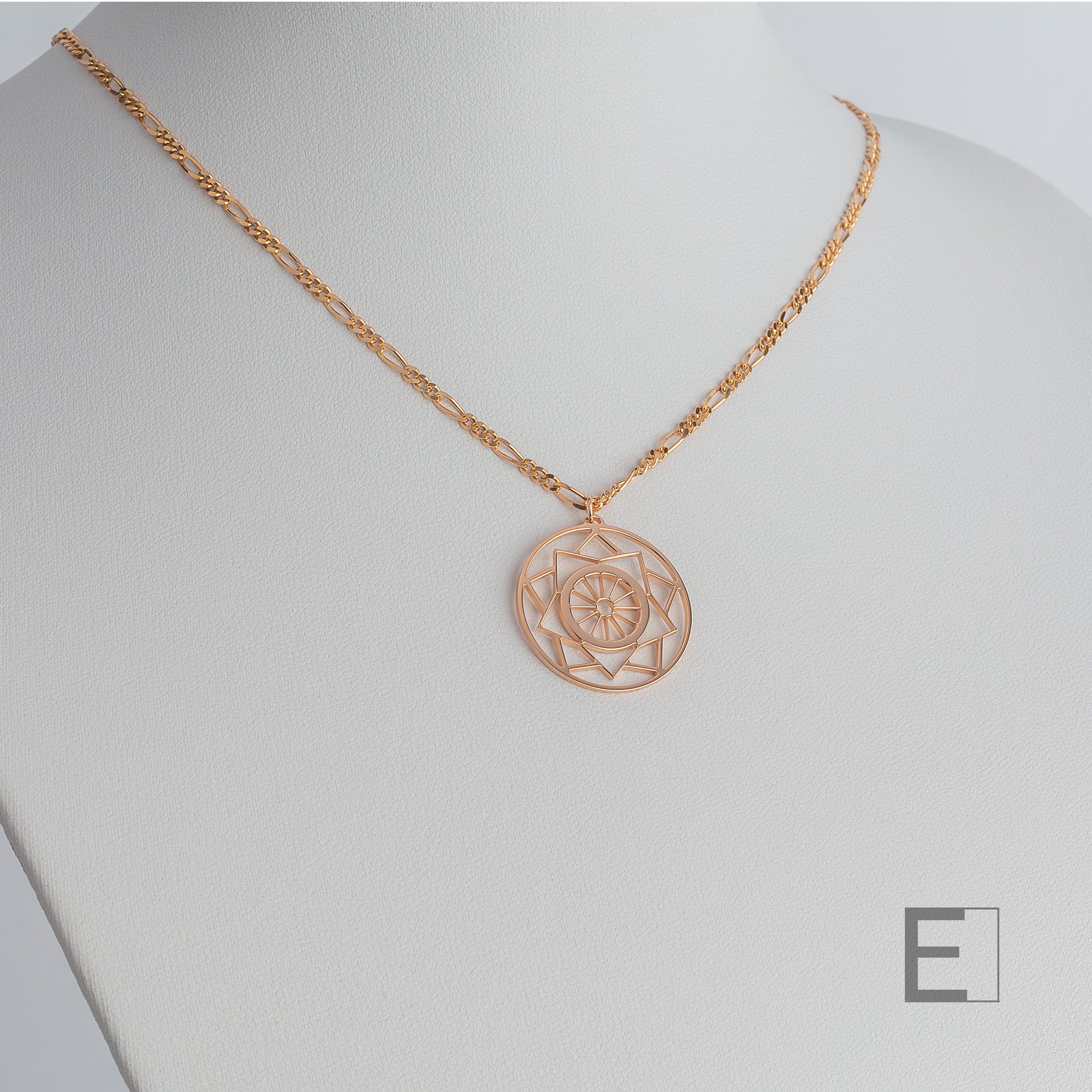 Collier Mandala Gouvernail – vue détaillée du bijou artisanal Atelier-Émile