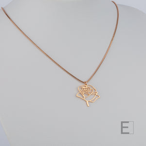Collier Rose – vue principale du bijou artisanal Atelier-Émile