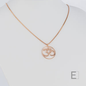 Collier Signe Ohm – vue principale du bijou artisanal Atelier-Émile