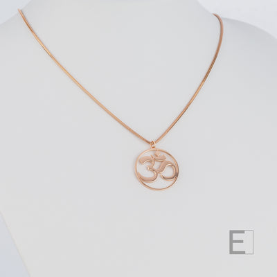 Collier Signe Ohm – vue principale du bijou artisanal Atelier-Émile